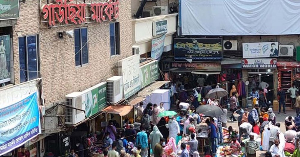 অগ্নিকাণ্ডের ঝুঁকিতে গাউছিয়া মার্কেট, ঝুঁকি এড়াতে ২০ দফা সুপারিশ