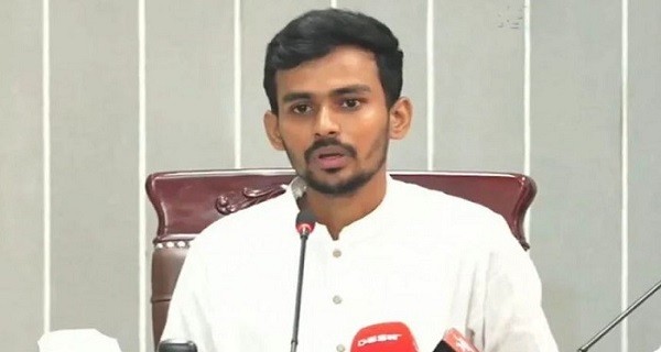 ৫০ জনের ৪৮ জনই আসেন তদবির নিয়ে: উপদেষ্টা আসিফ
