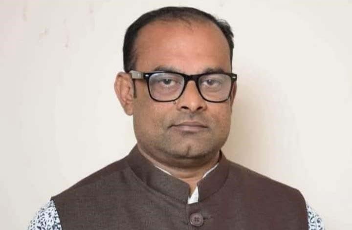 মহাদেবপুরে সাবেক উপজেলা চেয়ারম্যান মাসুদ গ্রেফতার