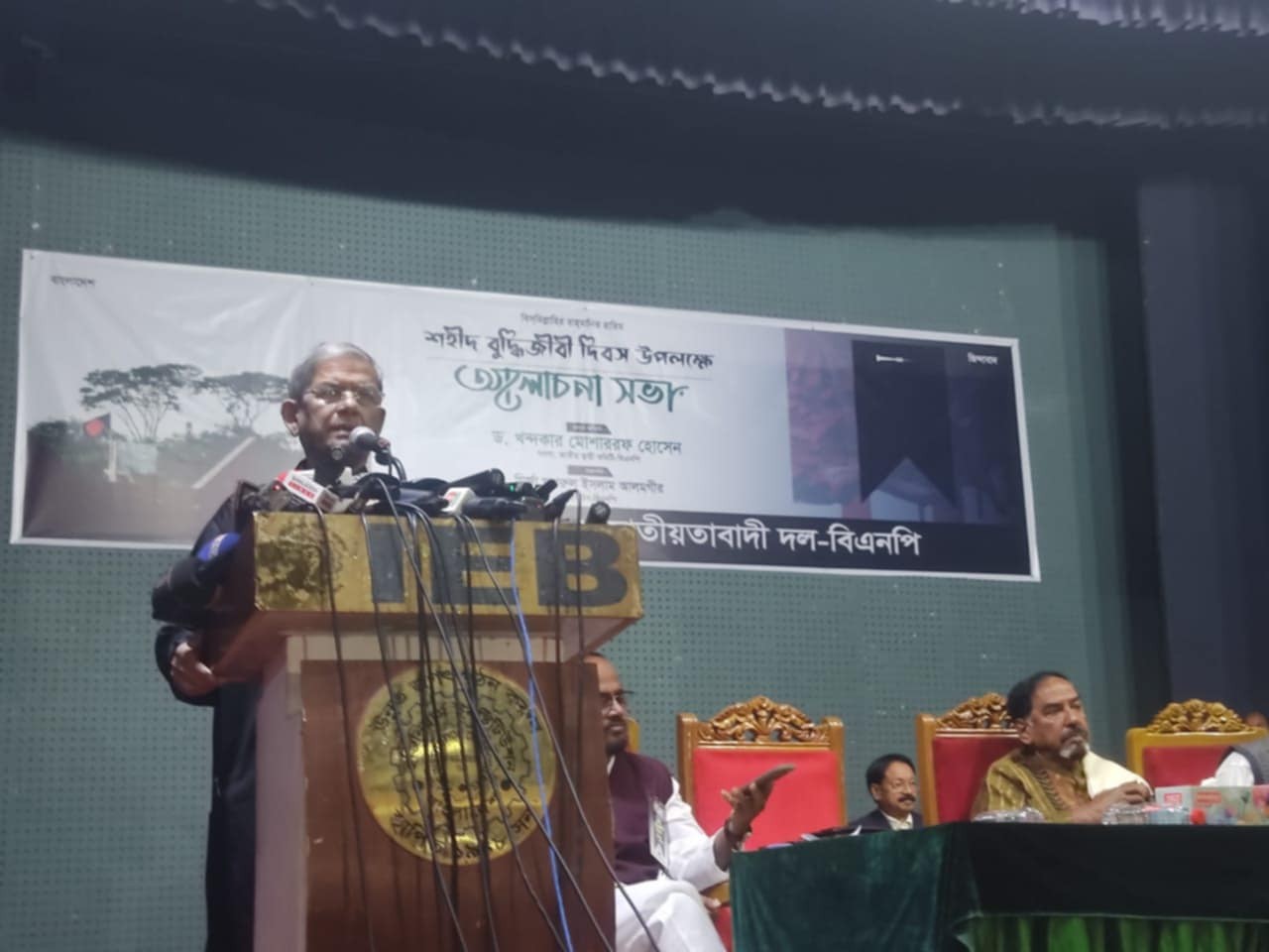 তথ্য উপদেষ্টা নাহিদ ইসলামের বক্তব্য রাজনীতিবিরোধী : মির্জা ফখরুল