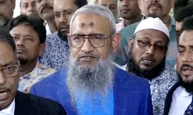 দুর্নীতির মামলায় খালাস পেলেন মোসাদ্দেক আলী ফালু