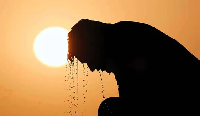 দেশজুড়ে তীব্র গরম, তাপপ্রবাহ চলবে আরও ৩ দিন