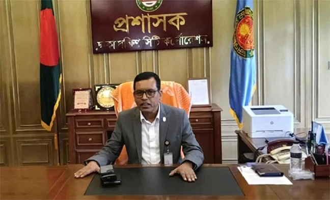 নগর ভবনে ৪৩ দিন পর ডিএসসিসির প্রশাসক, সবধরনের সেবা চালুর ঘোষণা
