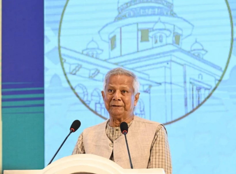 স্বাধীন ও দক্ষ বিচার বিভাগ গড়ে তুলতে অন্তর্বর্তীকালীন সরকার প্রতিশ্রুতিবদ্ধ : প্রধান উপদেষ্টা 