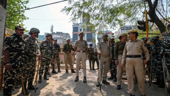 আসামে উচ্ছেদ অভিযানে প্রাণহানি: ‘বুলডোজার জাস্টিসে’ সংখ্যালঘুরা নিশানায়