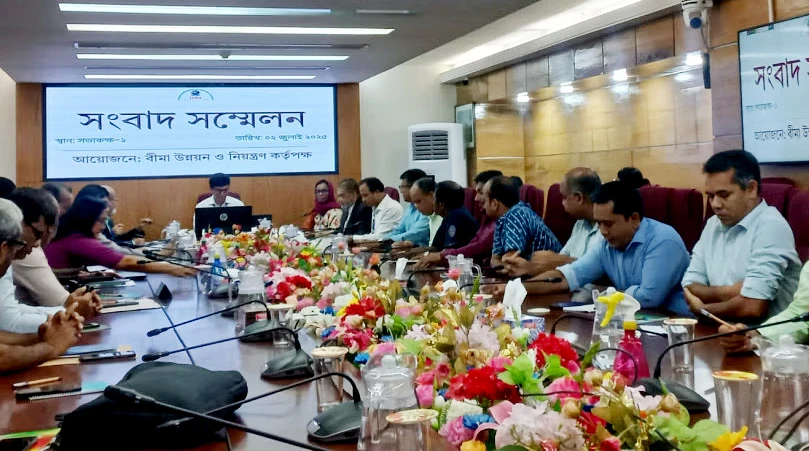 দেশের ৩২ বিমা কোম্পানি উচ্চ ঝুঁকিতে: আইডিআরএ চেয়ারম্যান