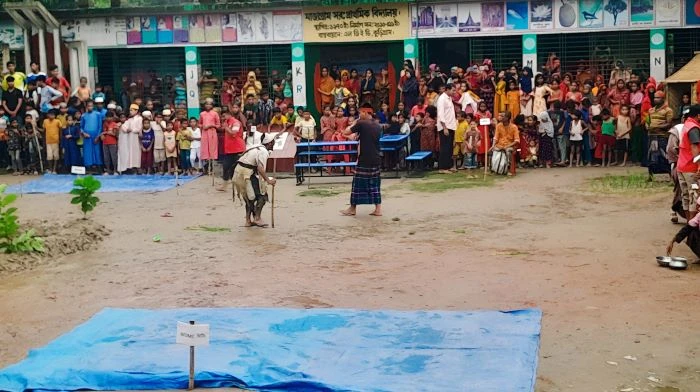 কুড়িগ্রামে বন্যা প্রস্তুতি ও দুর্যোগ ঝুঁকি হ্রাসে মাঠ মহড়া অনুষ্ঠিত 