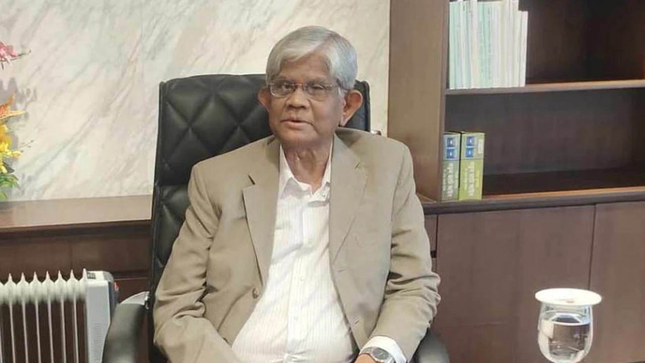 ডিসেম্বরেই ব্যাংক ও এসএমই খাতে সংস্কার : অর্থ উপদেষ্টা