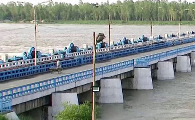 বিপদসীমায় তিস্তার পানি, তীব্র বন্যার শঙ্কা