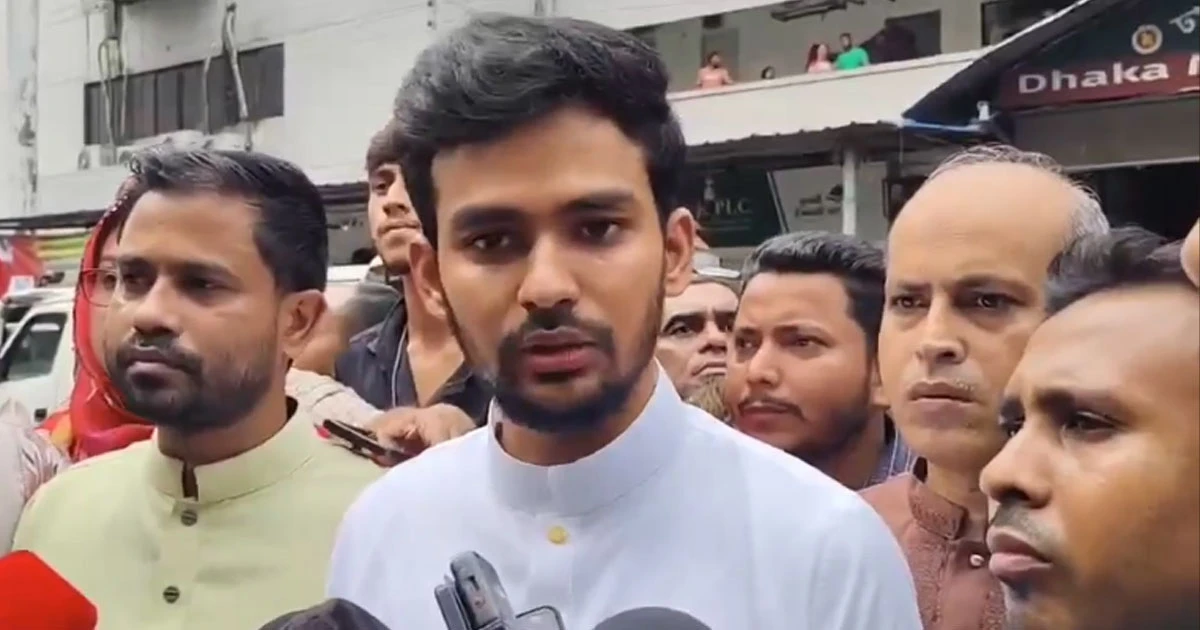 নুরের ওপর হামলার দায় সরকারকে নিতে হবে: উপদেষ্টা আসিফ মাহমুদ
