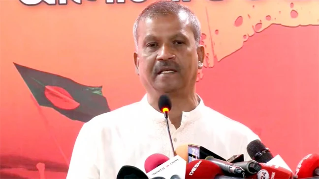 চিকিৎসকদের কাছে আইন উপদেষ্টার দুঃখ প্রকাশ