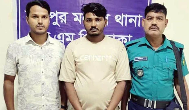 মিরপুর-১০ এর মেট্রোরেল স্টেশনে চীনা নাগরিকের মানিব্যাগ চুরি, অতঃপর...
