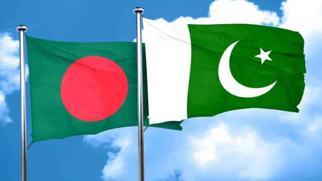 বাংলাদেশে পাকিস্তানের বাণিজ্যমন্ত্রী: চার সমঝোতা স্মারকে দুই দেশের অর্থনৈতিক সম্পর্ক জোরদারের পথে