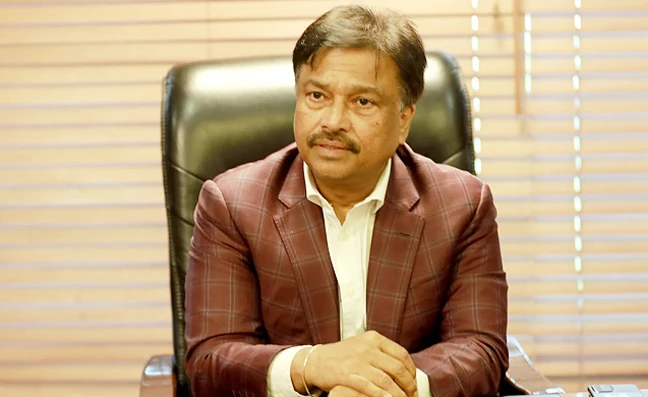 ফারুক আহমেদকে যে ‘রিপোর্টের’ কারণে সভাপতি থেকে সরানো হয়
