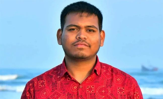 এনসিপির কেন্দ্রীয় নেতা মাহিন সরকারকে বহিষ্কার