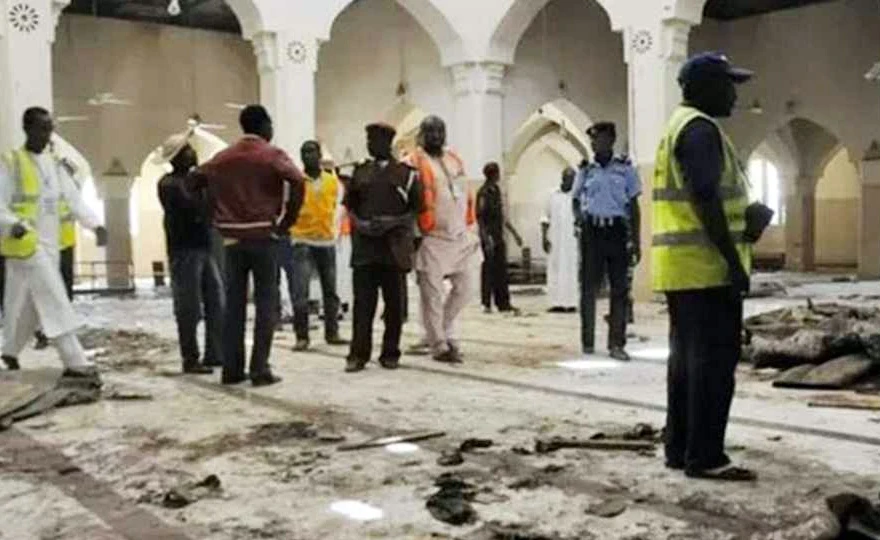 নামাজের সময় নাইজেরিয়ায় ৩০ জনকে গুলি করে ও ২০ জনকে পুড়িয়ে হত্যা!