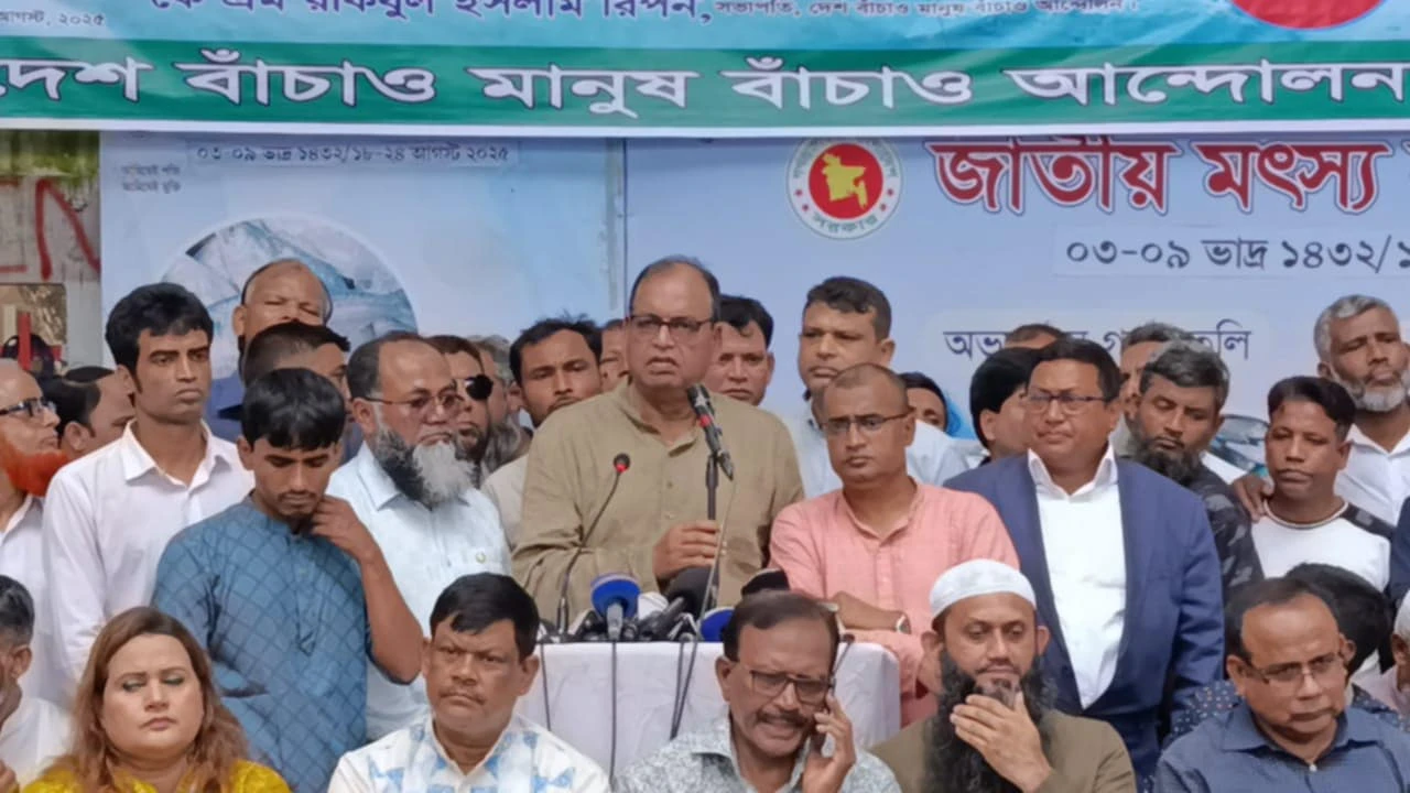 ভারত হাসিনা-আ.লীগ ছাড়া বাংলাদেশকে বন্ধু মনে করে না: দুদু