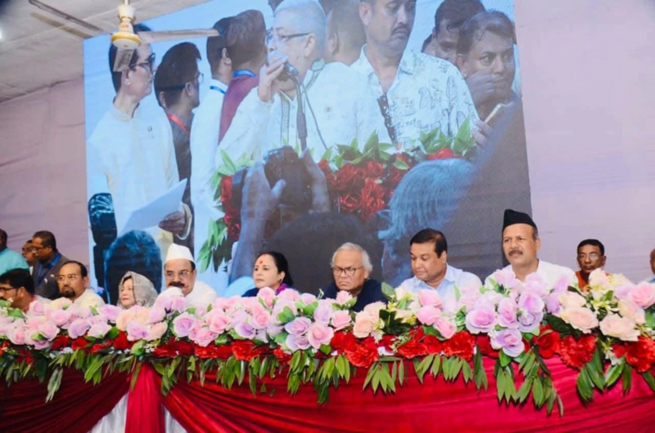 আমি মানবিক মূল্যবোধে বিশ্বাস করি, হিন্দু -মুসলিমের ব্যবধান বুঝি না : বাবু গয়েশ্বর
