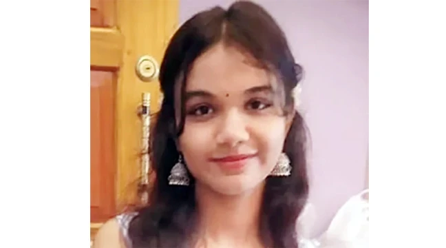 ঘরে ঢুকে প্রেমিকাকে গুলি করলেন যুবক