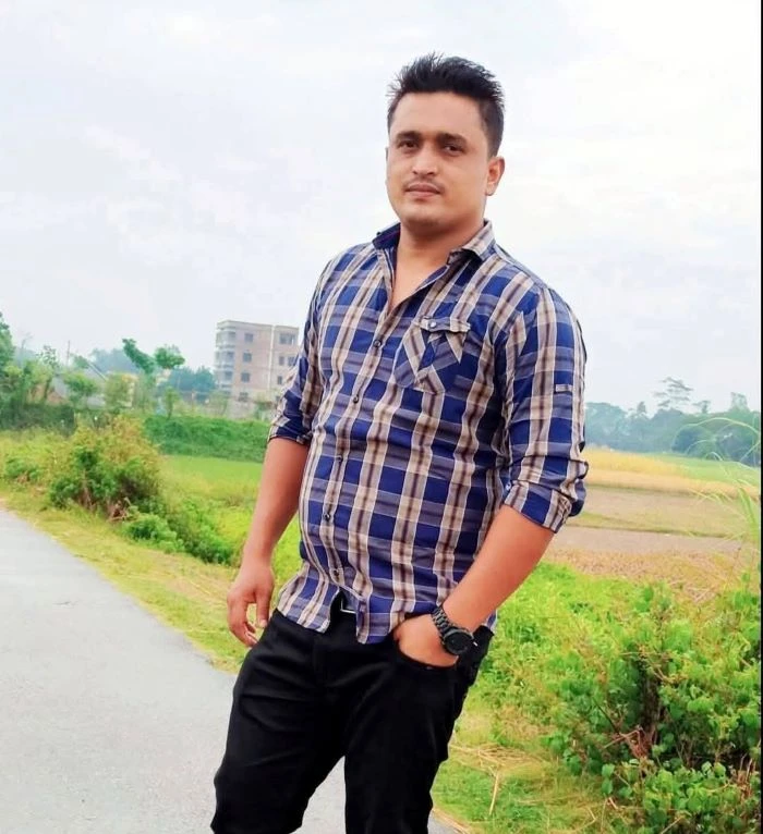 তিতাসে নজরুল হত্যা : পরকীয়া নয়, পূর্ব শত্রুতায় দুই হোসেন মিলে হত্যা করেছে দাবি পরিবারের