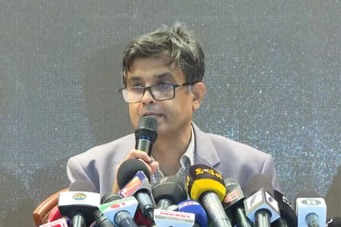 অন্তর্বর্তী সরকারের প্রধান কাজ হচ্ছে একটি অবাধ, সুষ্ঠু ও গ্রহণযোগ্য নির্বাচন উপহার দেয়া : প্রেস সচিব