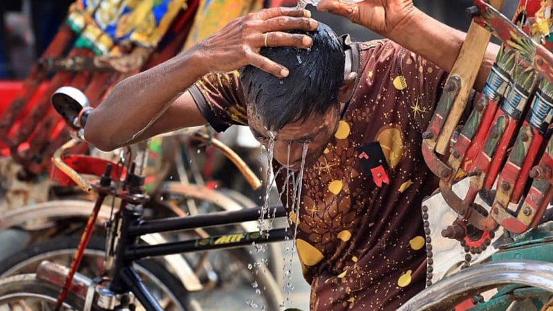 বাংলাদেশে গরমে বছরে ২১ হাজার কোটি টাকার ক্ষতি