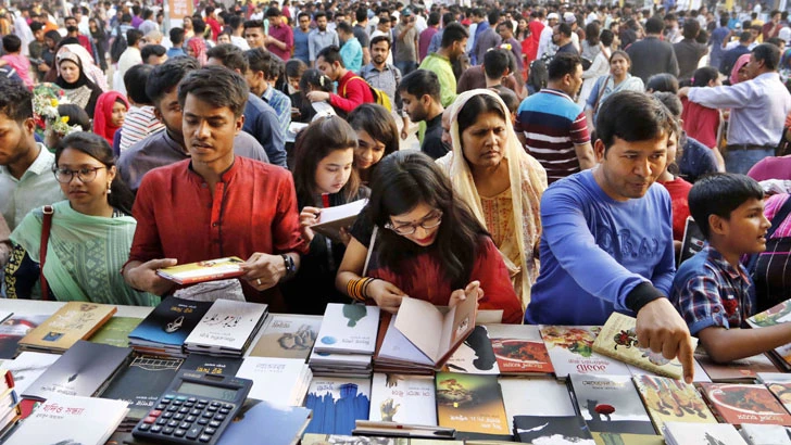 আগামী বছরের বইমেলার সময় পরিবর্তন