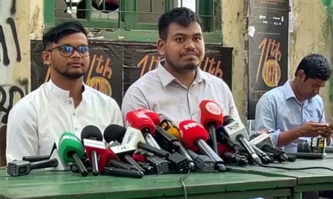 ডাকসুতে বাকেরকে সমর্থন দিয়ে সরে দাঁড়ালেন মাহিন