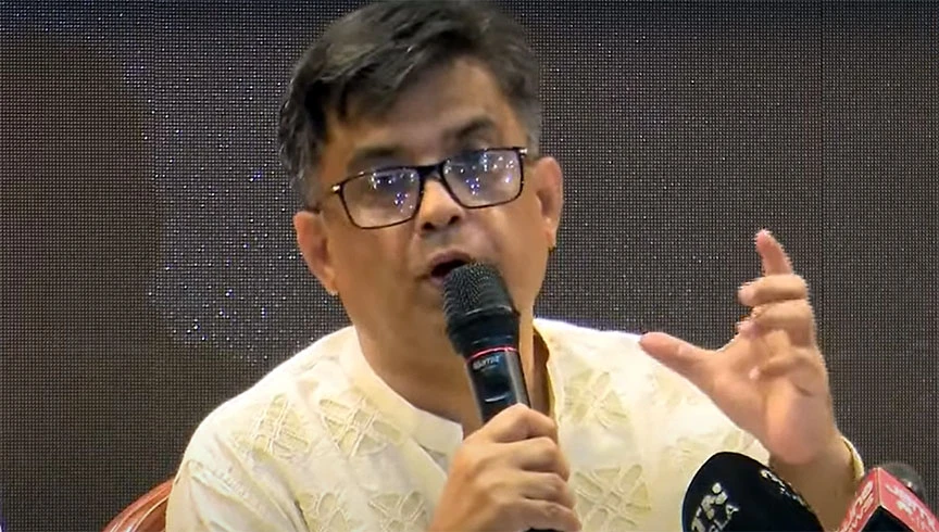 পিআর নিয়ে সরকারের কম কথা বলাই ভালো: শফিকুল আলম