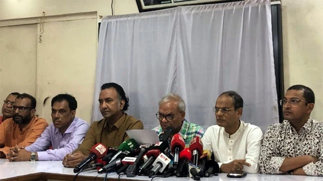 আসন্ন নির্বাচনে কোনো প্রার্থীকে সবুজ সংকেত দেয়নি বিএনপি: রিজভী