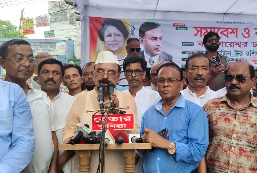 কুমিল্লায় বিএনপির সমাবেশে গয়েশ্বর চন্দ্র রায়: “পিআর কি খায়, না কি মাথায় দেয়”