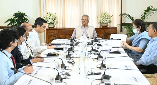 শুধু গভীর সমুদ্রবন্দর নয়, আমাদের একটা ব্লু ইকোনমি গড়ে তোলার ভিশন নিয়ে কাজ করতে হবে: প্রধান উপদেষ্টা