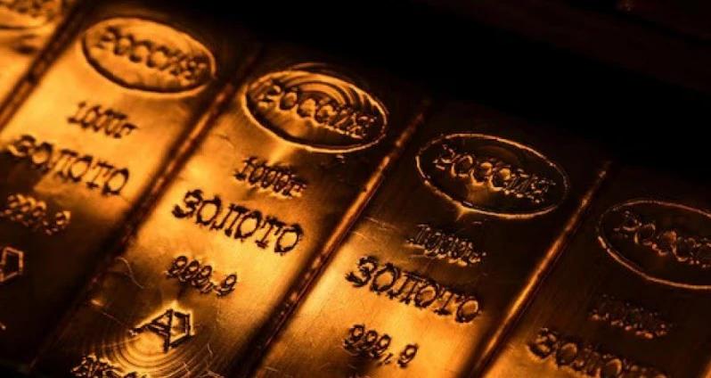 বিশ্ববাজারে স্বর্ণের দামে নতুন রেকর্ড, আউন্সপ্রতি দাম ছাড়াল ৪৪০০ ডলার