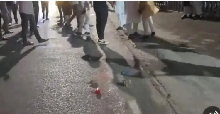 এবার এনসিপির কার্যালয়ের সামনে ককটেল বিস্ফোরণ