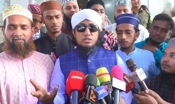 মব ভাইরাসের তাণ্ডবে অতিষ্ট দেশ: ইসলামী বক্তা তাহেরী (ভিডিও)