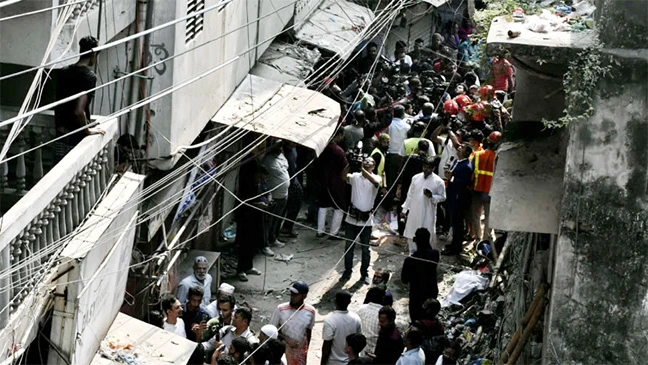 ১০০ বছর বড় কম্পন নেই—আজকের ভূমিকম্প বড় বিপদের ইঙ্গিত, বলছেন বিশেষজ্ঞরা