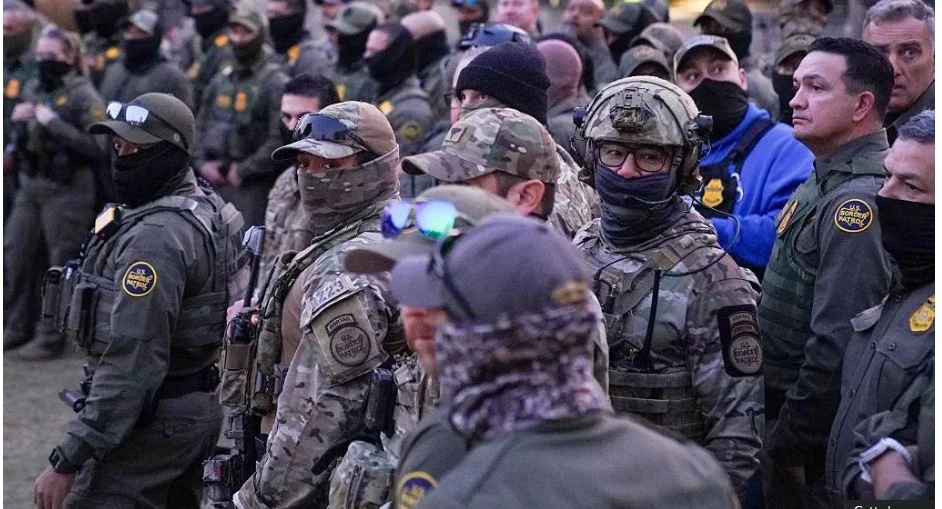 যুক্তরাষ্ট্রে কঠোর অভিবাসন দমন, শার্লটে আড়াই শতাধিক গ্রেপ্তার