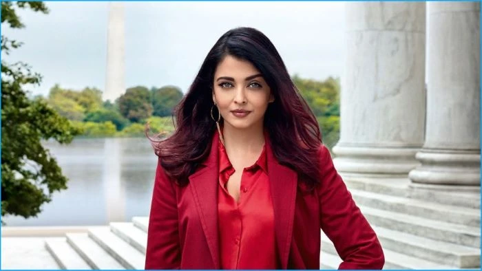 'পোশাক বা লিপস্টিকের রঙকে দোষ দেবেন না': নারী হেনস্তা নিয়ে ঐশ্বরিয়ার জোরালো বার্তা