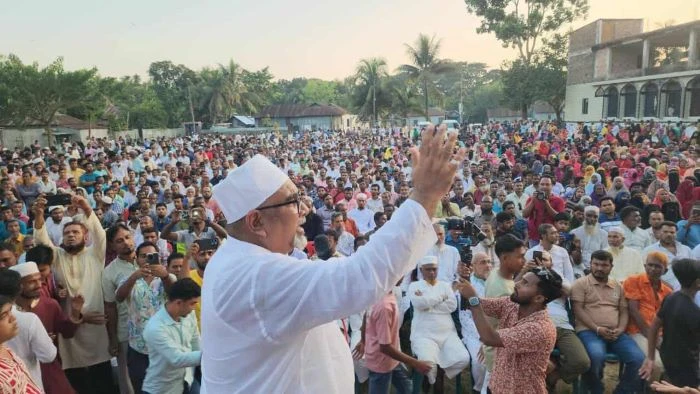 ফেব্রুয়ারির নির্বাচন বানচাল করাই একাত্তর ও চব্বিশের গণহত্যাকারীদের লক্ষ্য: এমরান সালেহ প্রিন্স