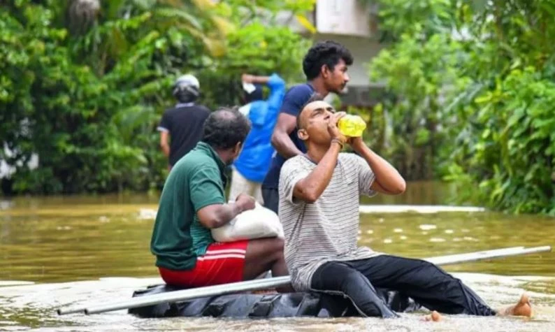 শ্রীলঙ্কায় আকস্মিক বন্যায় ১৫৩ প্রাণহানি, আন্তর্জাতিক সহায়তা চাইল সরকার