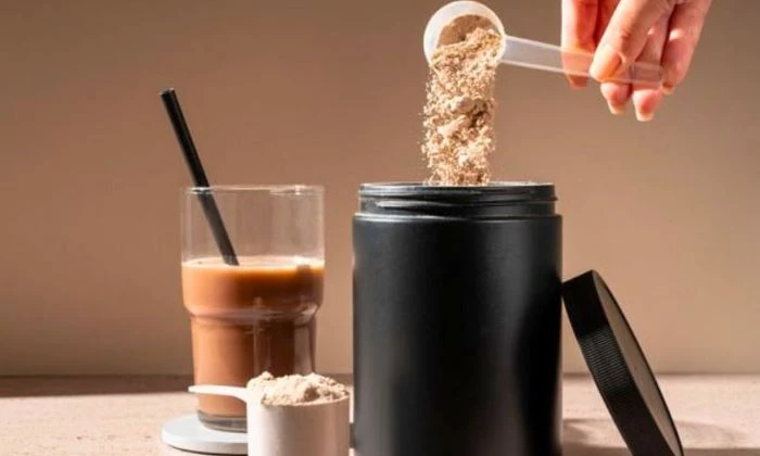 প্রোটিন পাউডার কি কিডনি ও লিভারের ক্ষতি করে? আসল তথ্য জানালেন বিশেষজ্ঞ