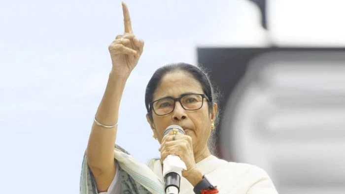 ভারতীয় নাগরিকদের বাংলাদেশে ঠেলে পাঠানোর অভিযোগ করলেন মমতা ব্যানার্জি