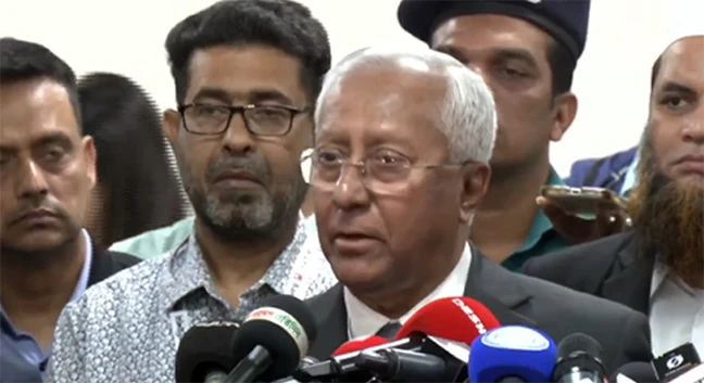 প্রার্থীদের অস্ত্র রাখার বিষয়ে প্রয়োজনে আচরণ বিধি সংশোধন হবে: ইসি সচিব