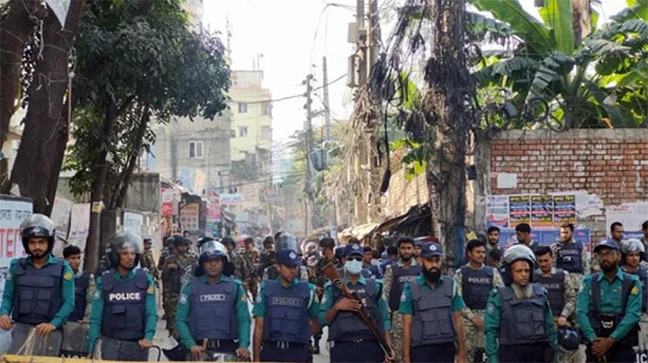 নির্বাচন ও গণভোট ঘিরে সরব কূটনীতিকরা: কঠোর নিরাপত্তার বার্তা সরকারের