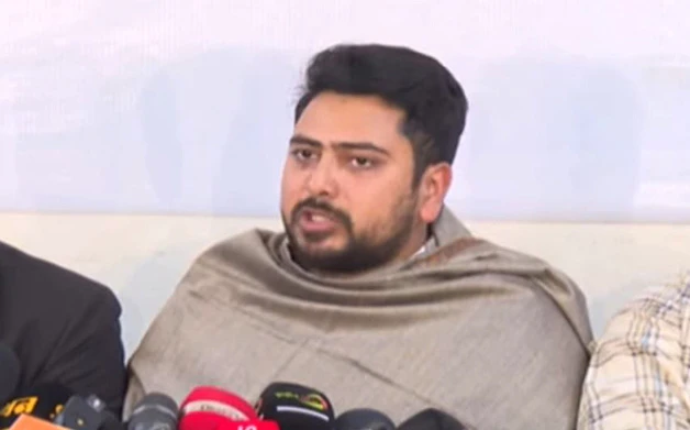 পদত্যাগকারীদের বিষয়ে যা বললেন নাহিদ ইসলাম