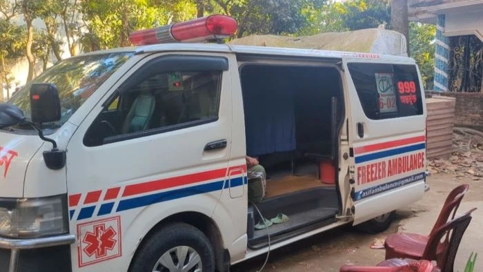 সম্পত্তি নিয়ে সন্তানদের বিরোধ: ৩৬ ঘণ্টা পর দাফন হলো বাবার লাশ