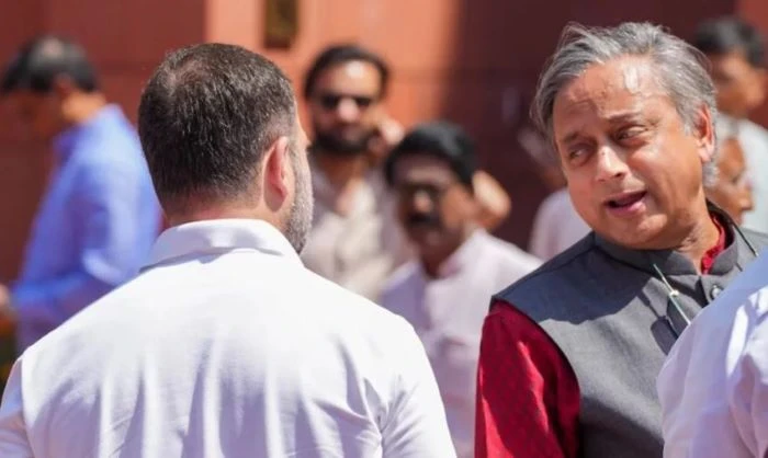 পুতিনের নৈশভোজে আমন্ত্রণ পেলেন শশী থারুর, বাদ পড়লেন রাহুল গান্ধী