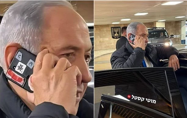 কেন মোবাইল ক্যামেরায় টেপ লাগিয়ে রাখেন ইসরায়েলি প্রধানমন্ত্রী নেতানিয়াহু