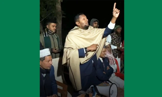 ‘বিড়িতে সুখটান দিয়েও যদি কেউ দাঁড়িপাল্লার দাওয়াত দেয়.... তার পেছনের গুনাহ মাফ’ (ভিডিও)