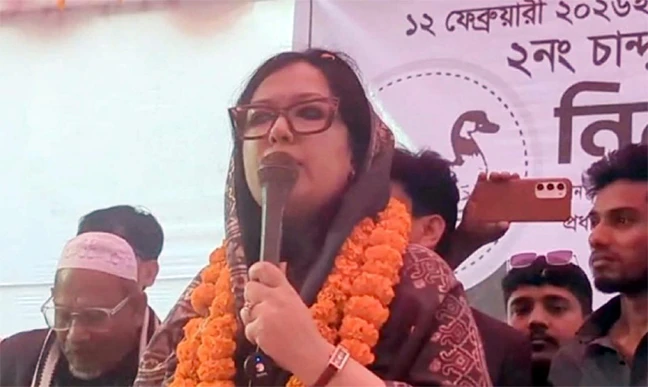 হাঁস যেন কোনও শিয়ালের বাচ্চা চুরি করতে না পারে: রুমিন ফারহানা (ভিডিও)